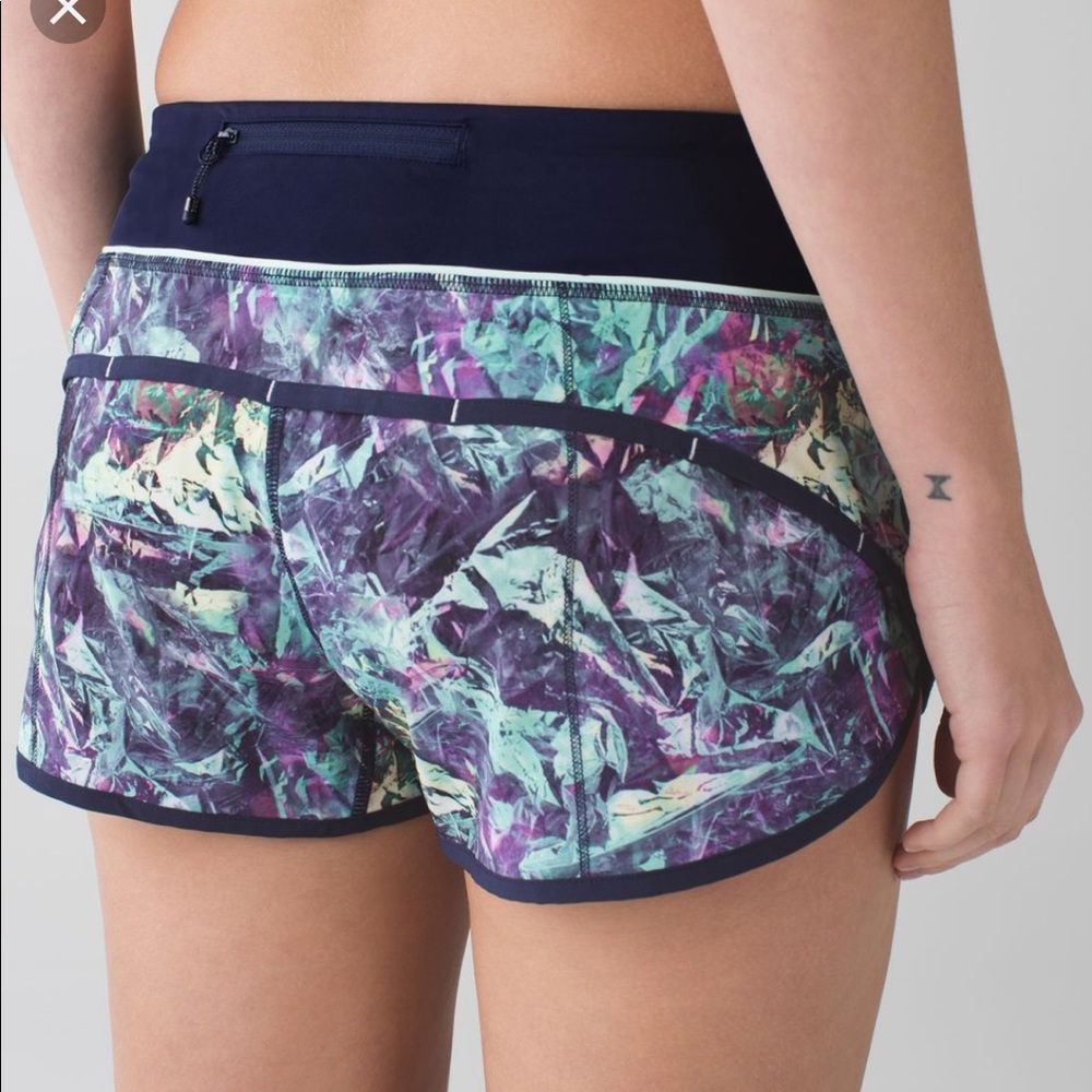 Lululemon Speed Short 2.5” - Picture 6 of 7